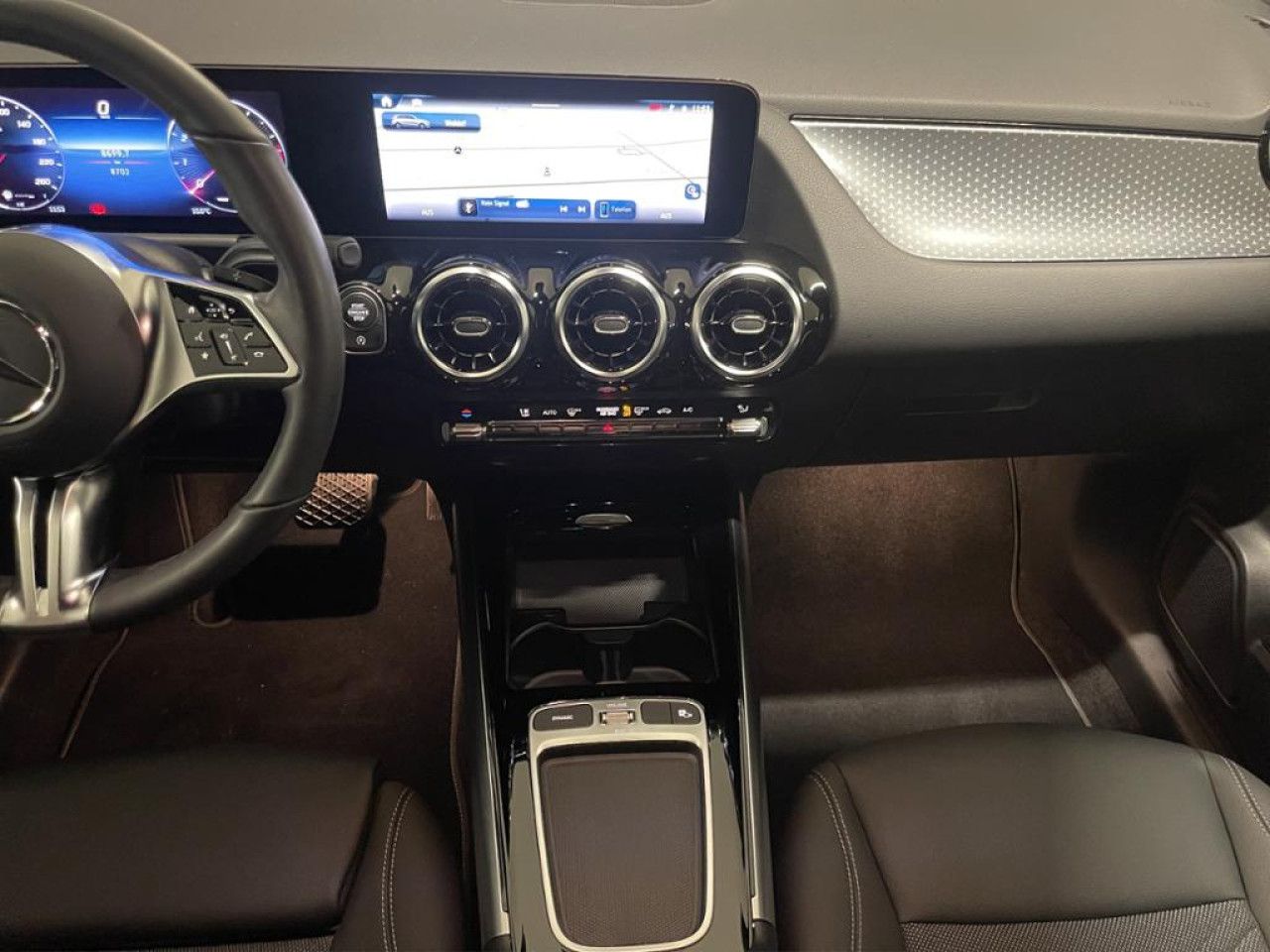 Fahrzeugbild 16 / 23