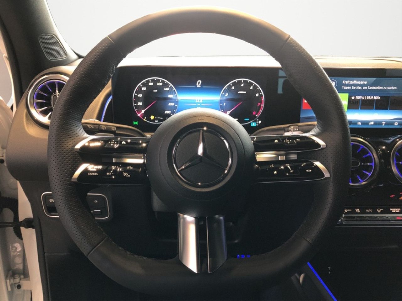 Fahrzeugbild 13 / 24