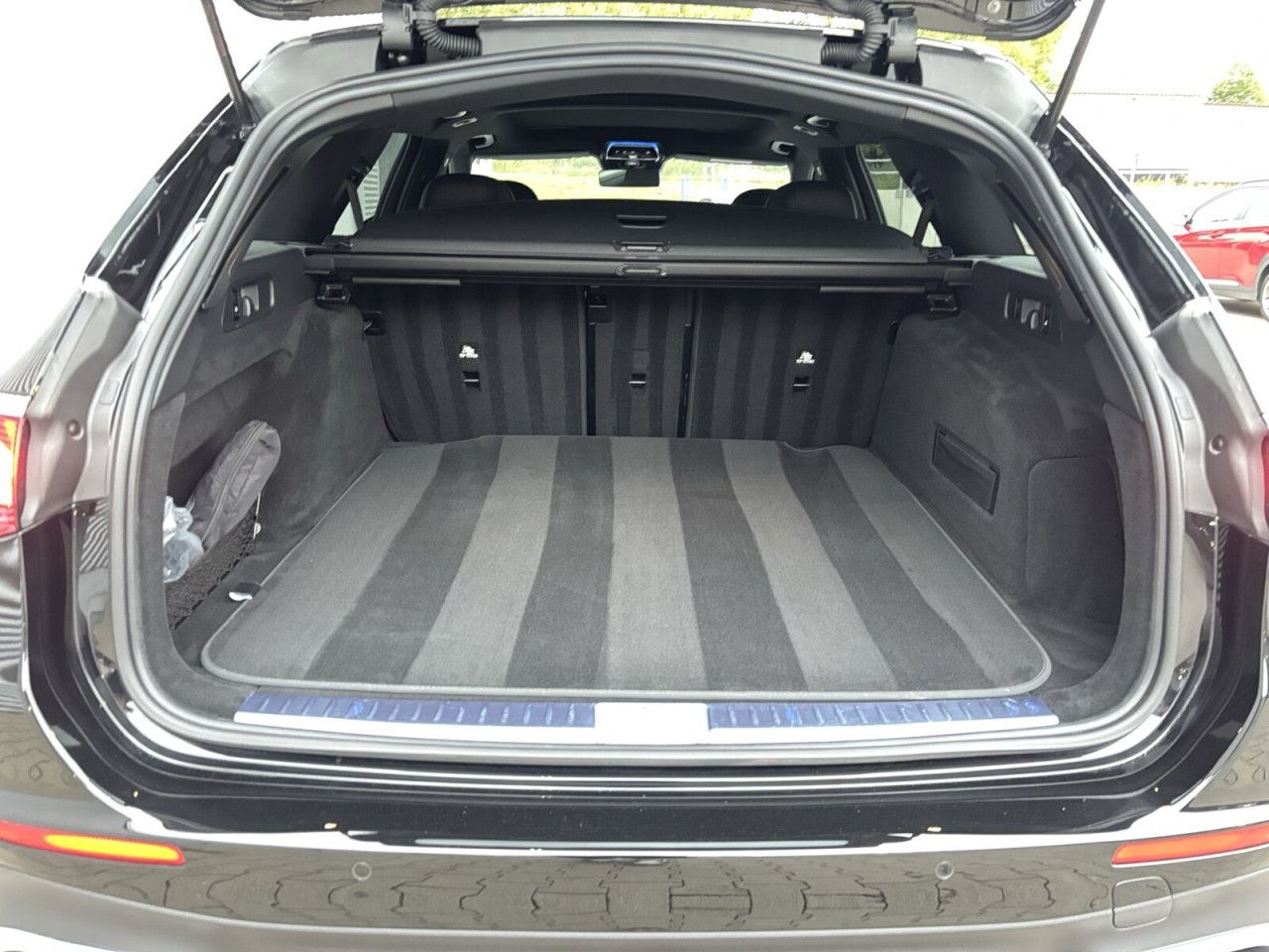Mercedes-Benz E-Klasse – Bild 20