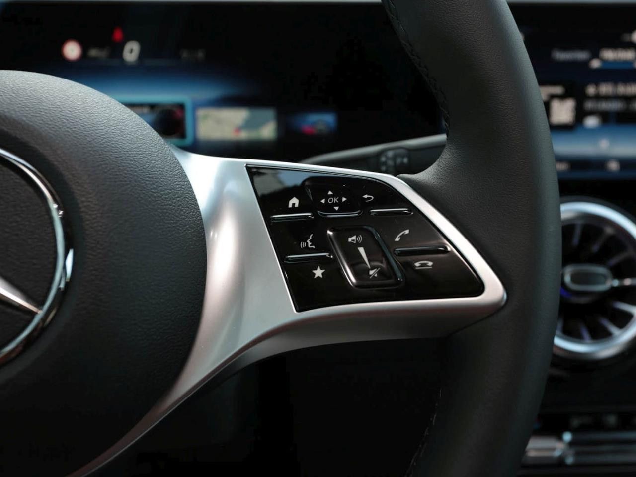 Fahrzeugbild 18 / 24