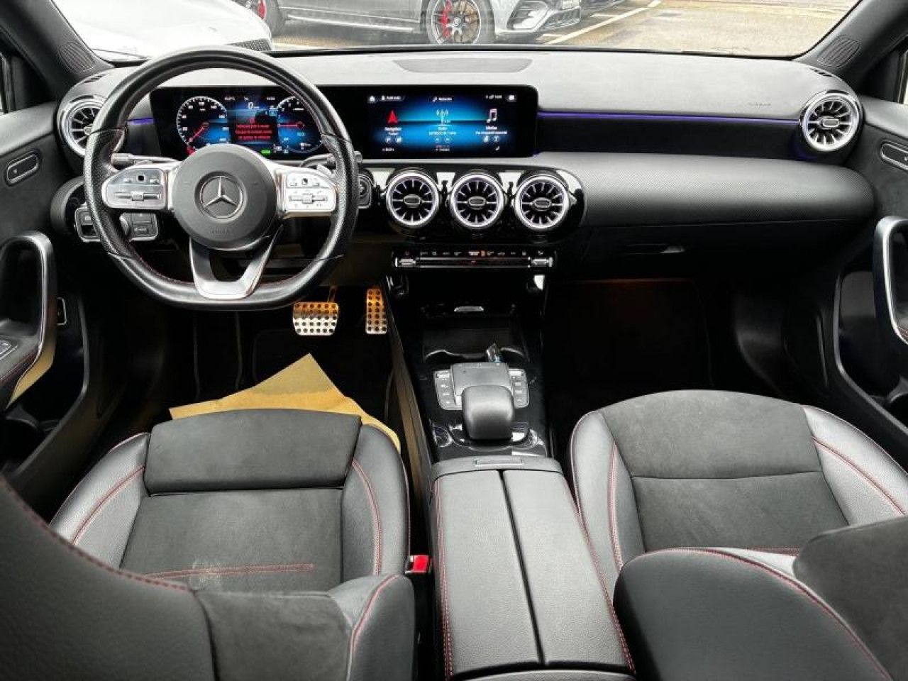 Photo du v&eacute;hicule 8 / 8