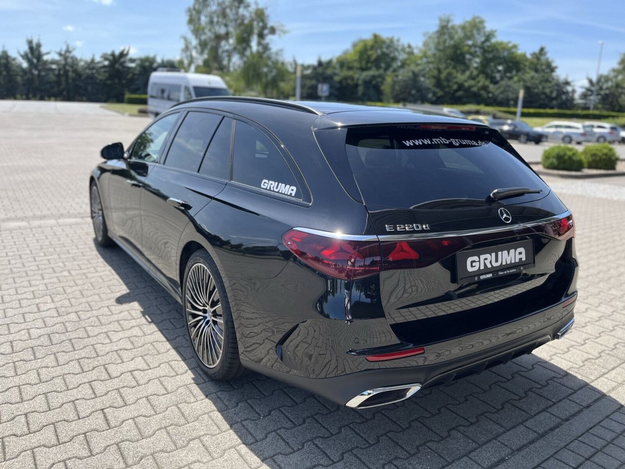 Mercedes-Benz E-Klasse – Bild 9