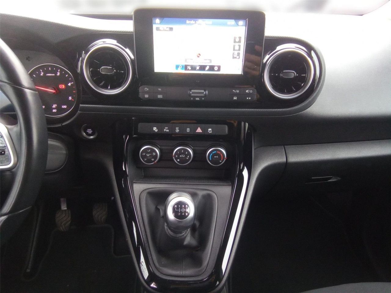 Fahrzeugbild 12 / 20