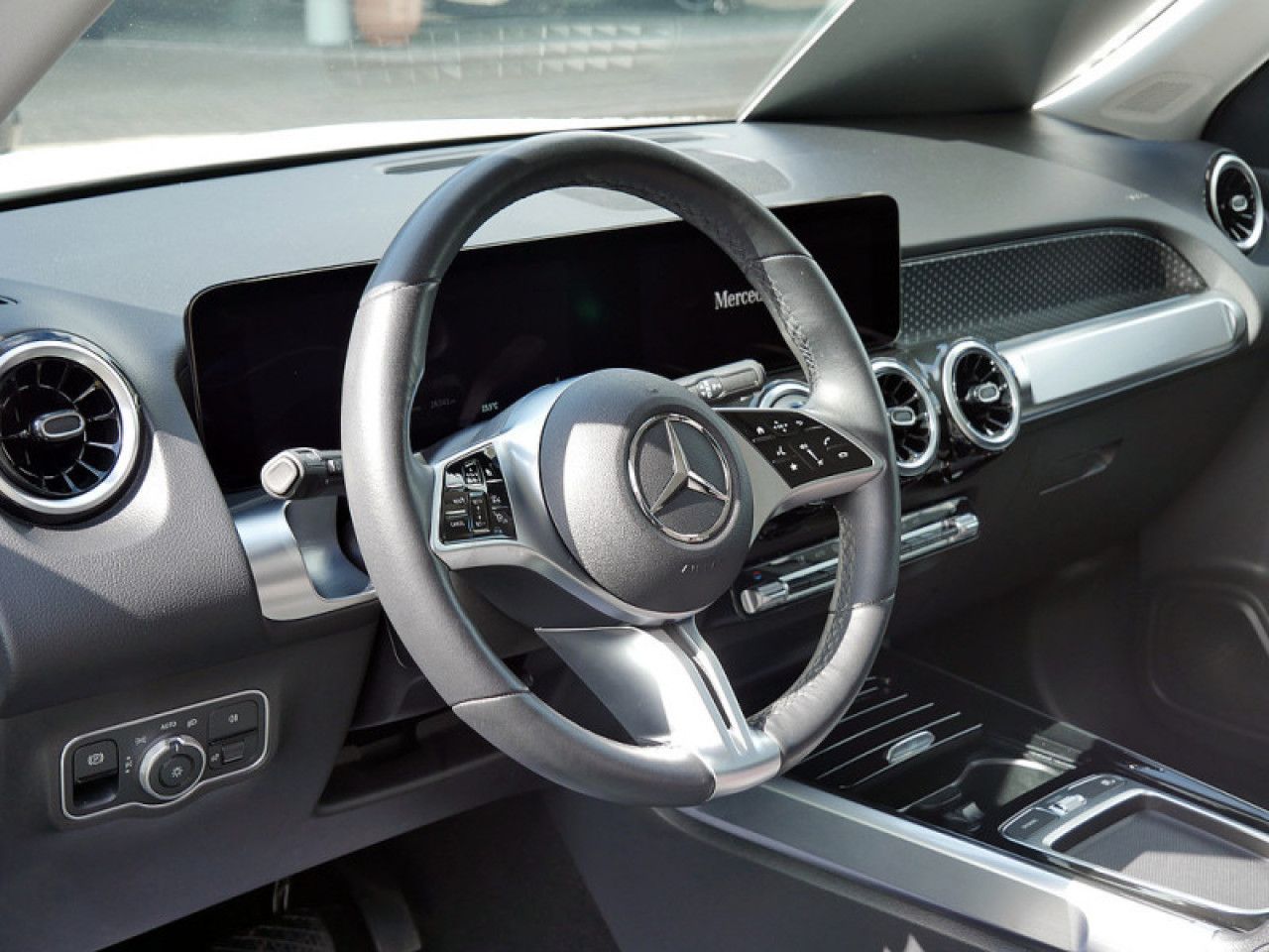 Mercedes-Benz GLB – Bild 12