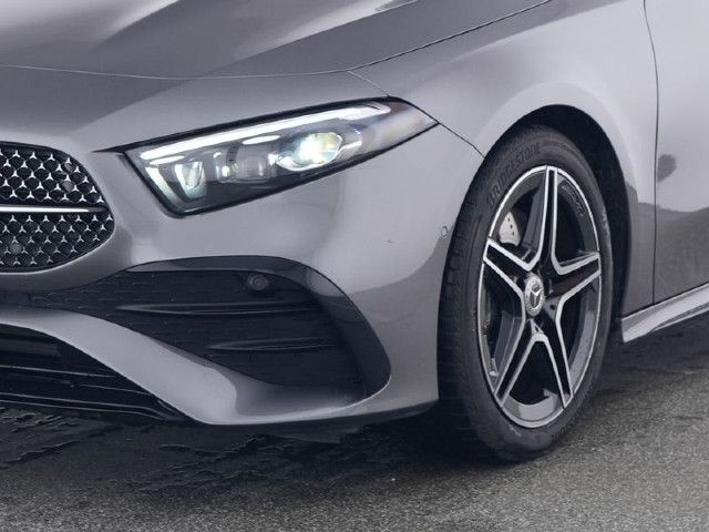 Mercedes-Benz A 220
