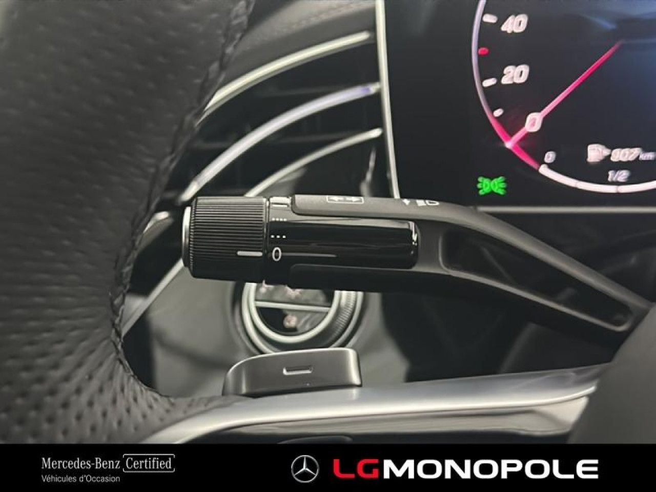 Photo du v&eacute;hicule 18 / 18