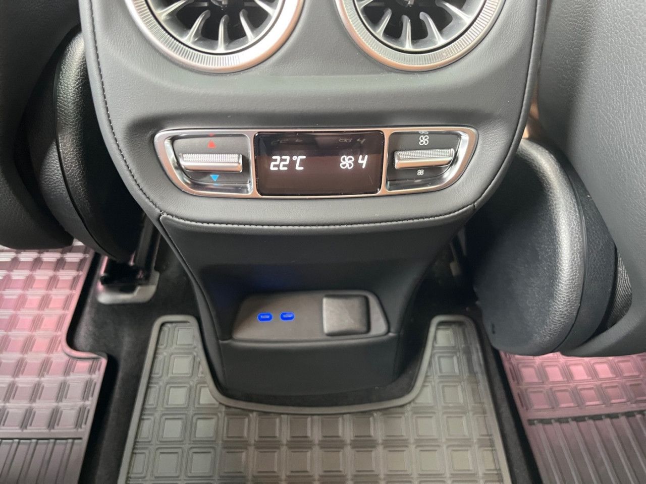 Mercedes-Benz G-Klasse – Bild 19