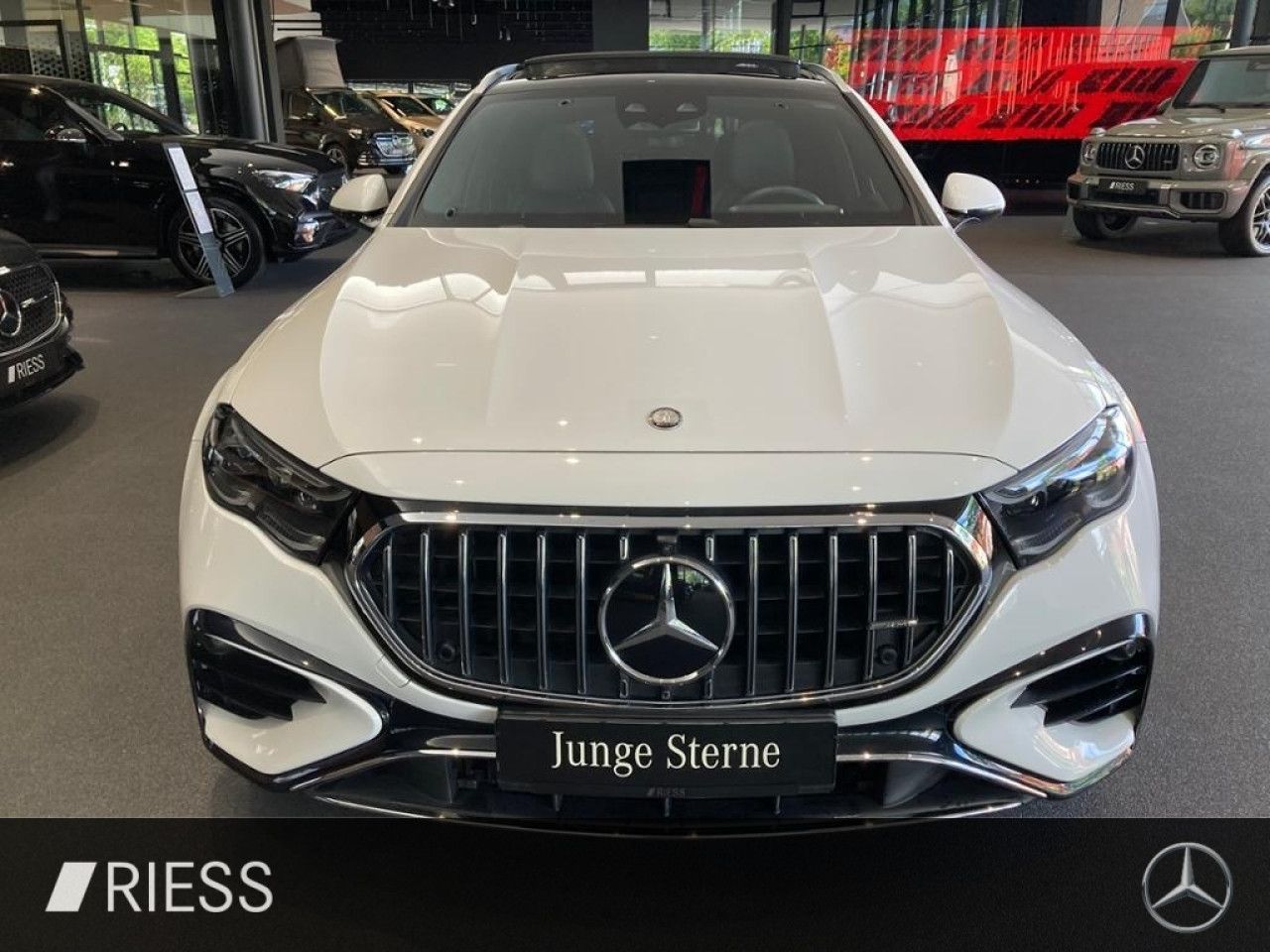 Mercedes-Benz E-Klasse – Bild 2