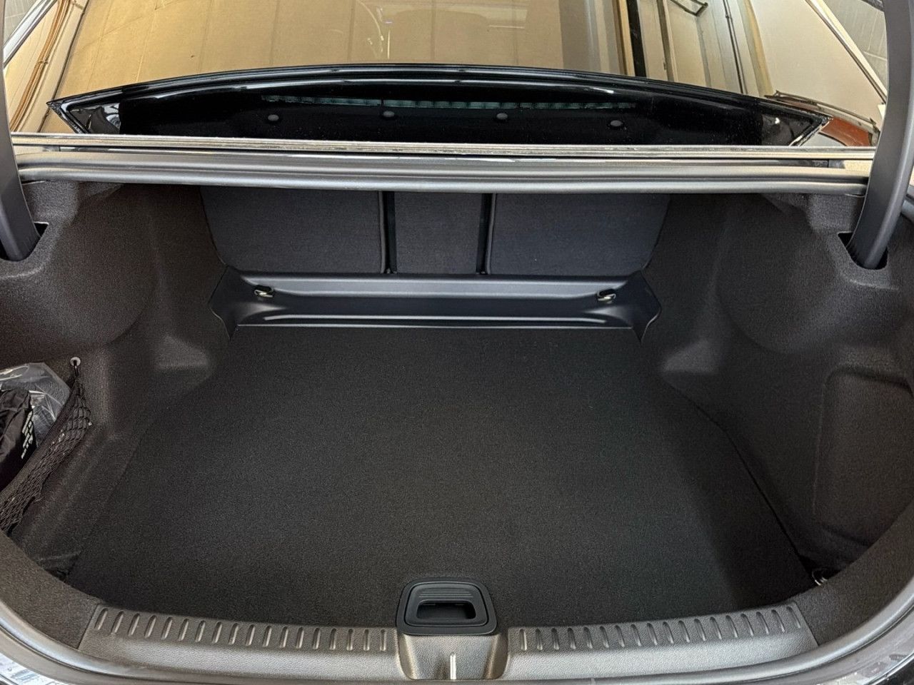 Mercedes-Benz E-Klasse – Bild 14