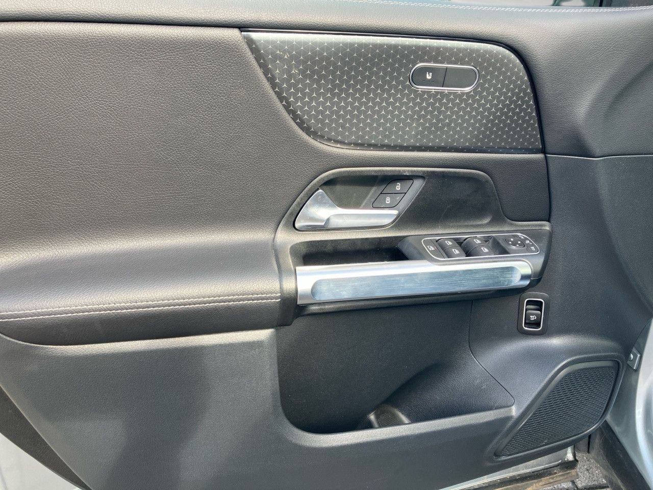 Mercedes-Benz GLB – Bild 12