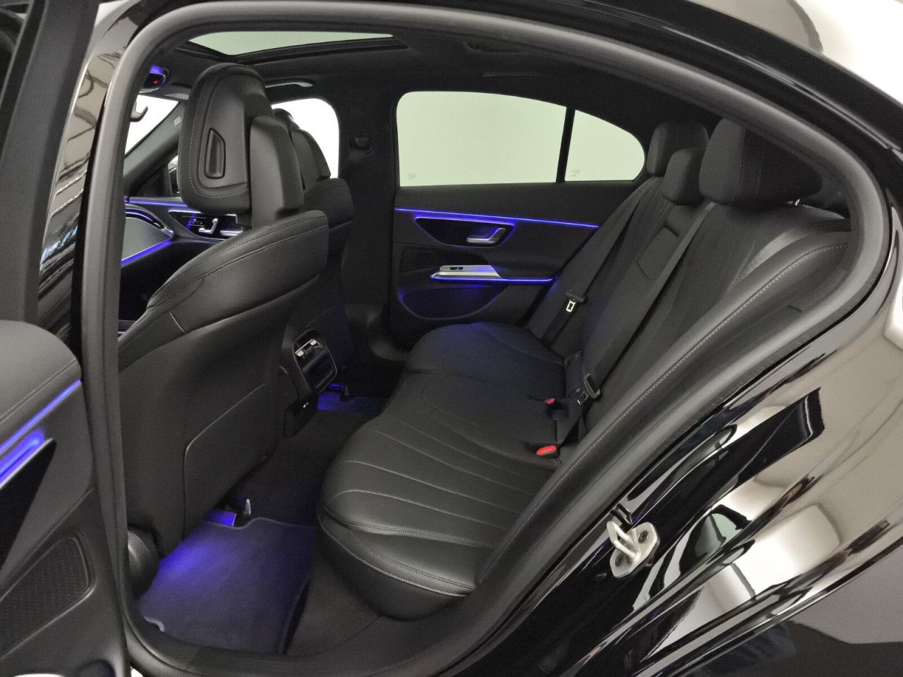 Mercedes-Benz E-Klasse – Bild 21