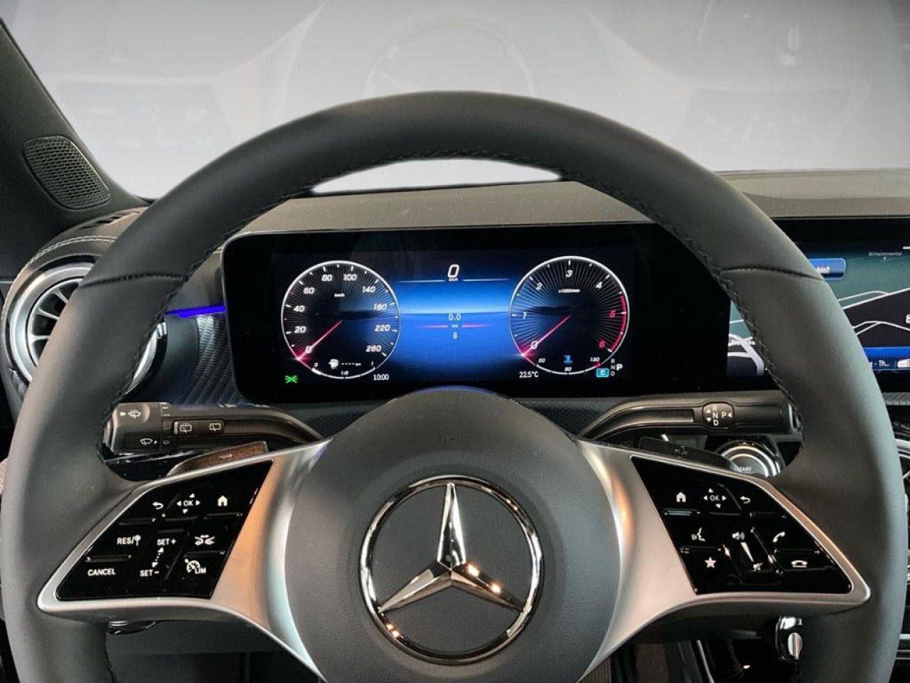 Mercedes-Benz CLA – Bild 8