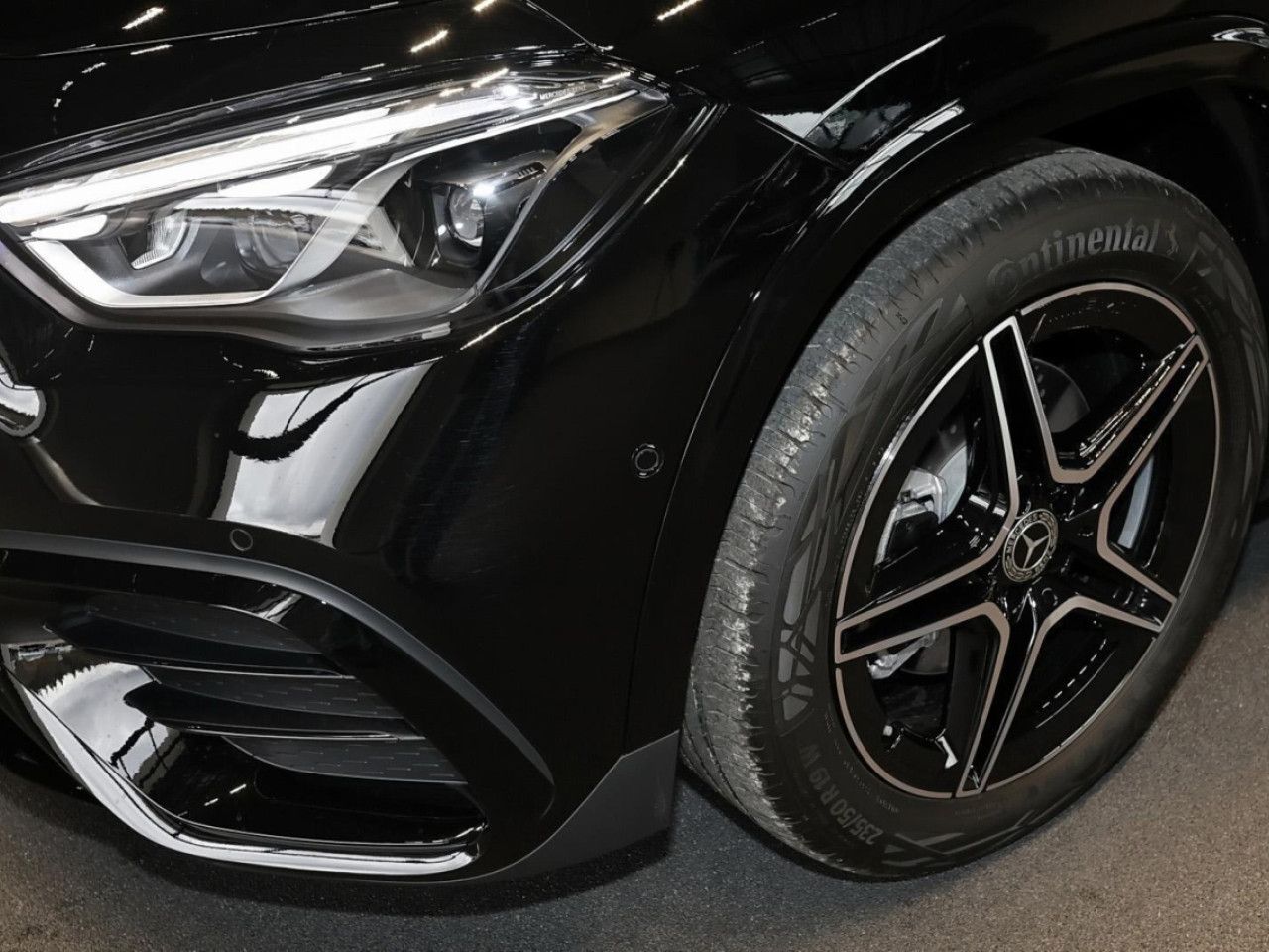 Mercedes-Benz GLA – Bild 3