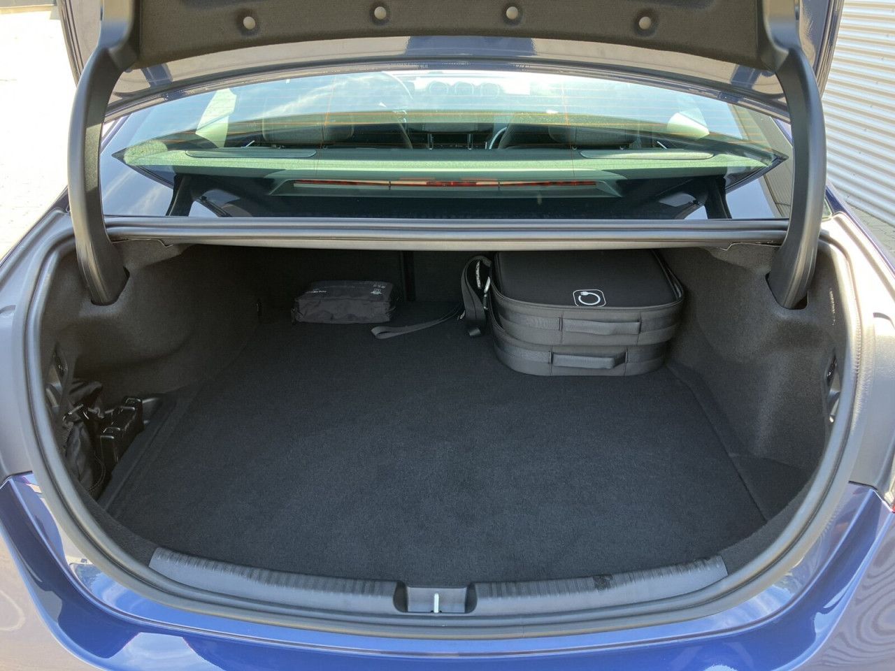 Mercedes-Benz C-Klasse – Bild 10