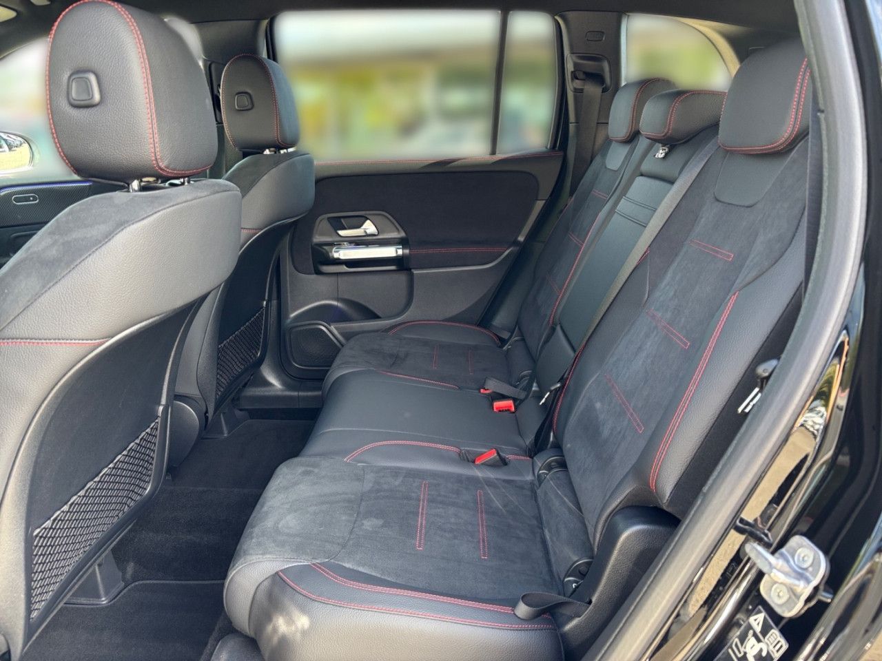 Mercedes-Benz GLB – Bild 8