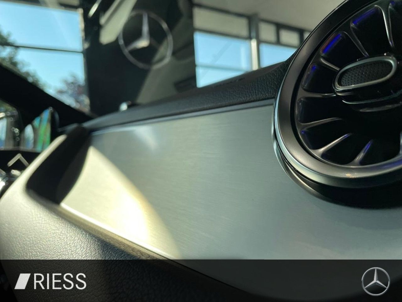 Mercedes-Benz GLA – Bild 11