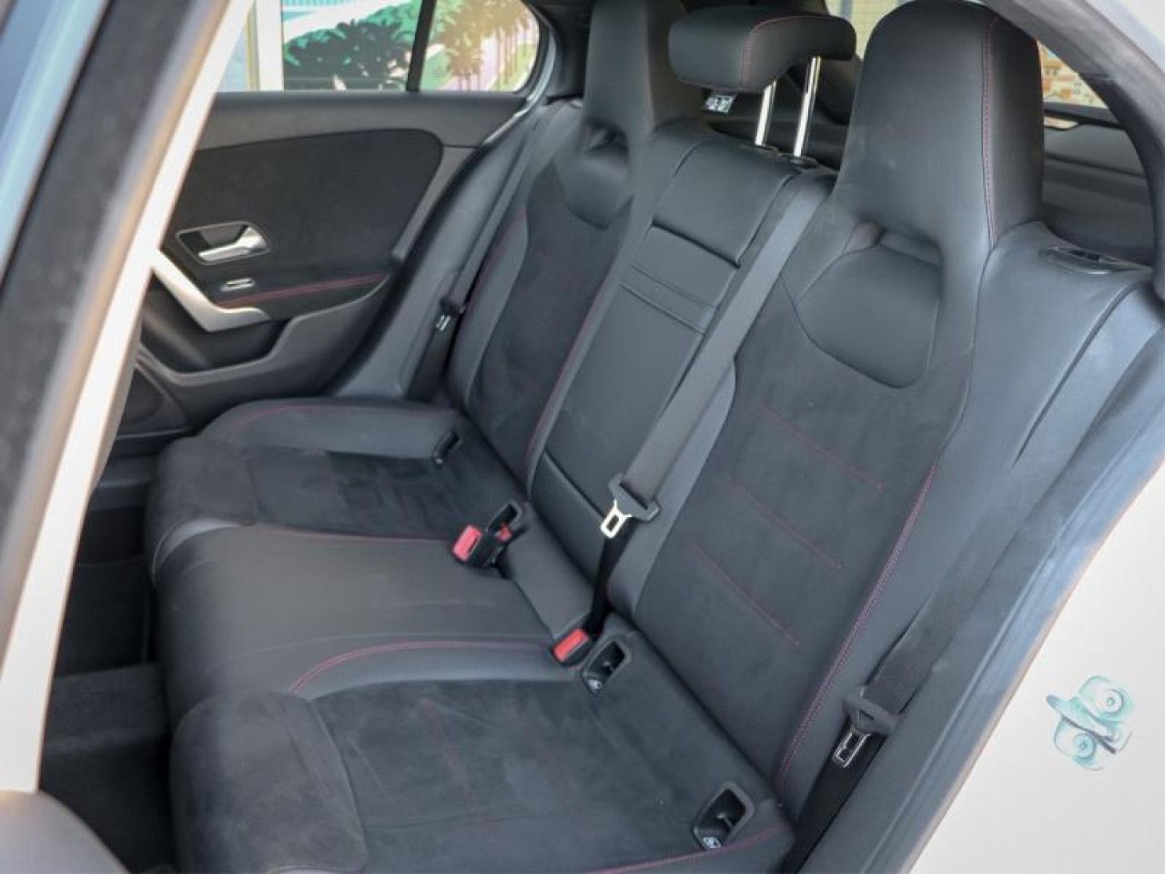 Photo du v&eacute;hicule 6 / 18