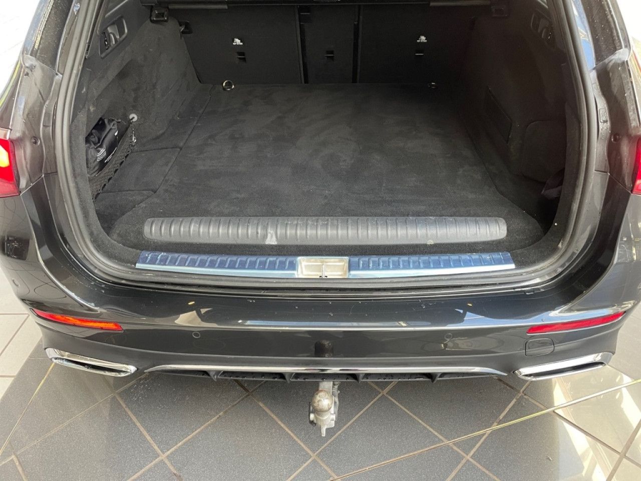 Mercedes-Benz E-Klasse – Bild 10