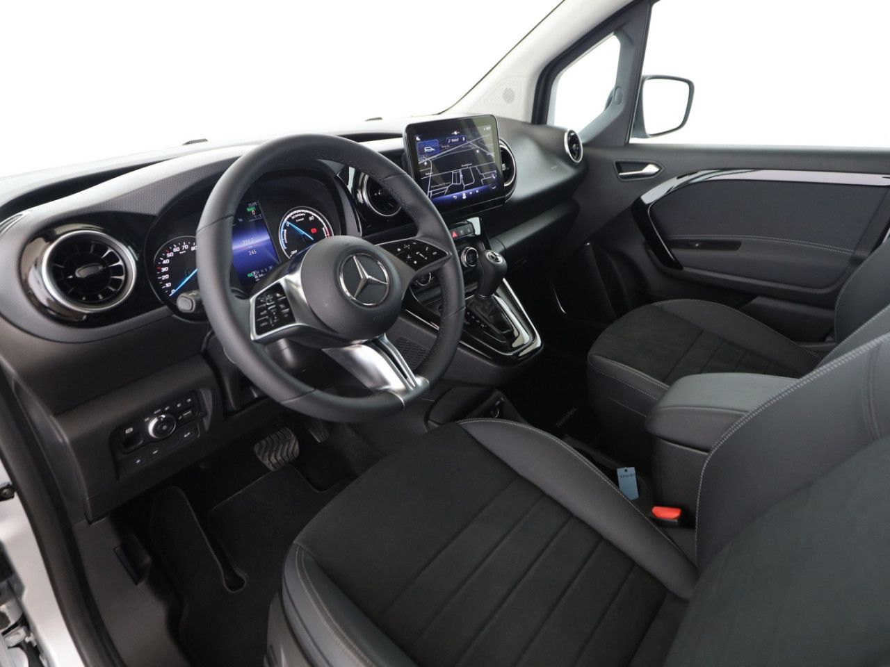 Mercedes-Benz EQT – Bild 14