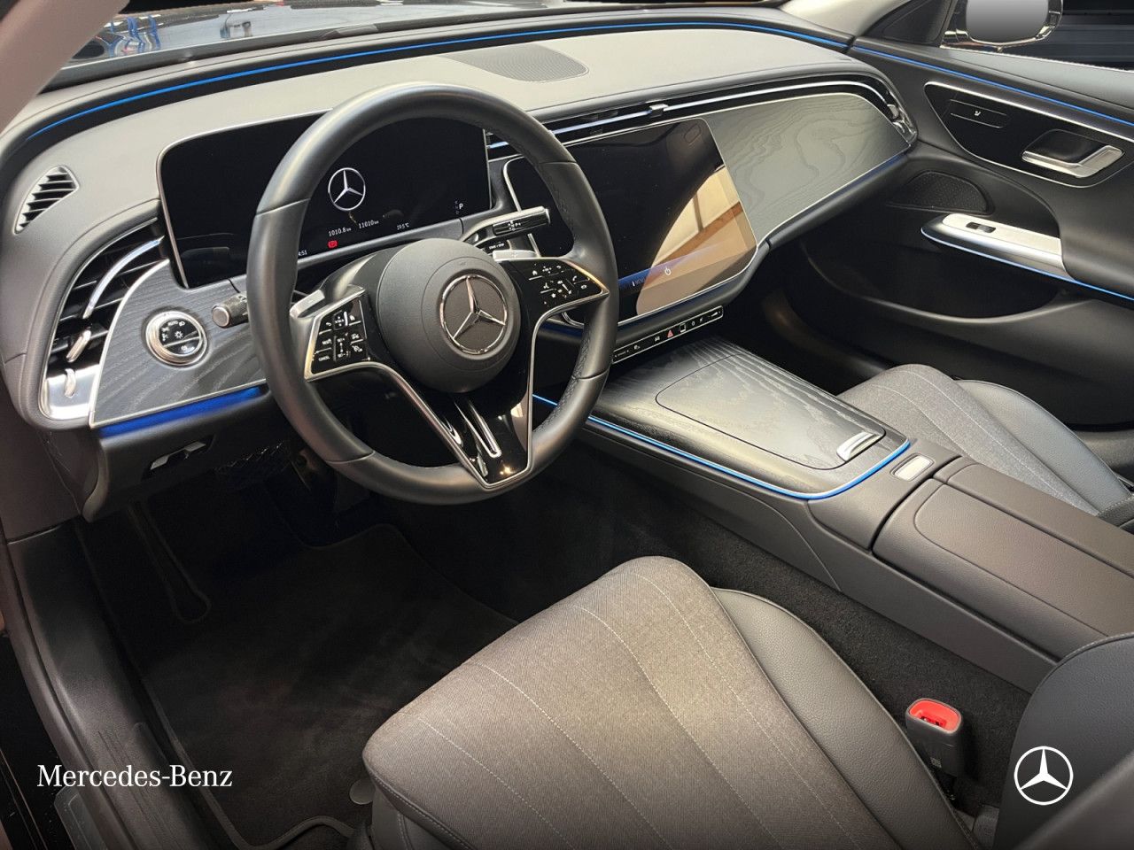 Mercedes-Benz E-Klasse – Bild 9