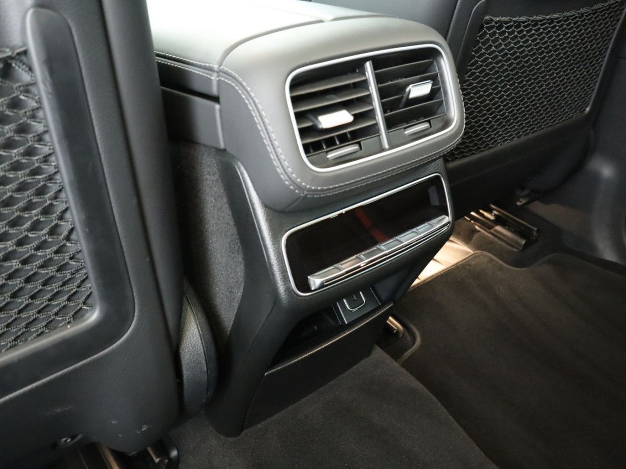 Fahrzeugbild 24 / 29