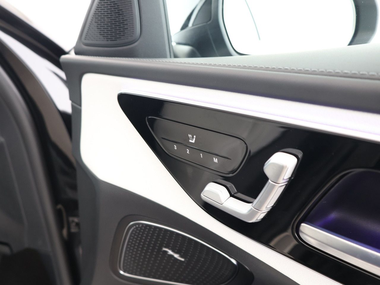 Mercedes-Benz C-Klasse – Bild 18