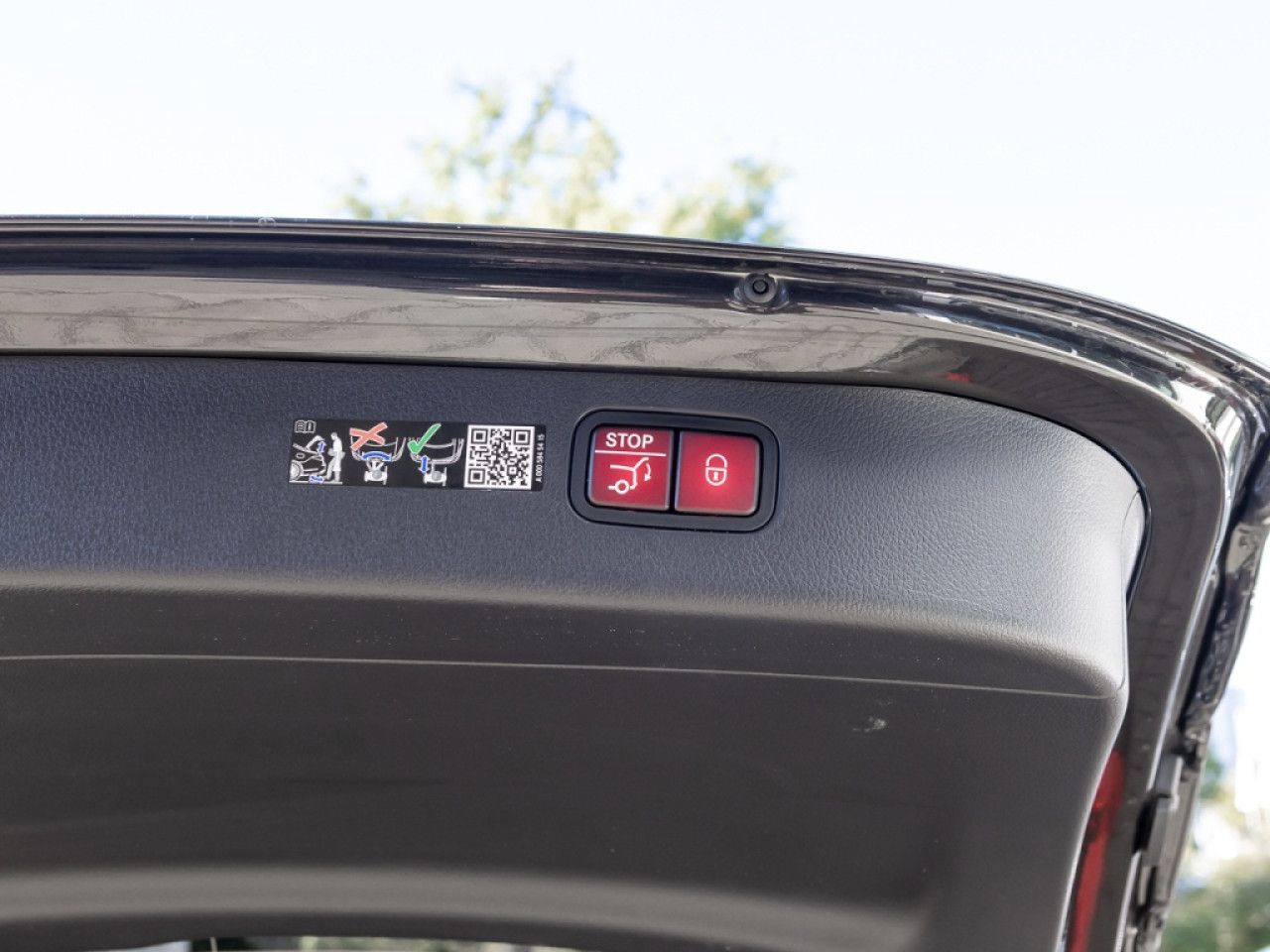 Mercedes-Benz C-Klasse – Bild 8