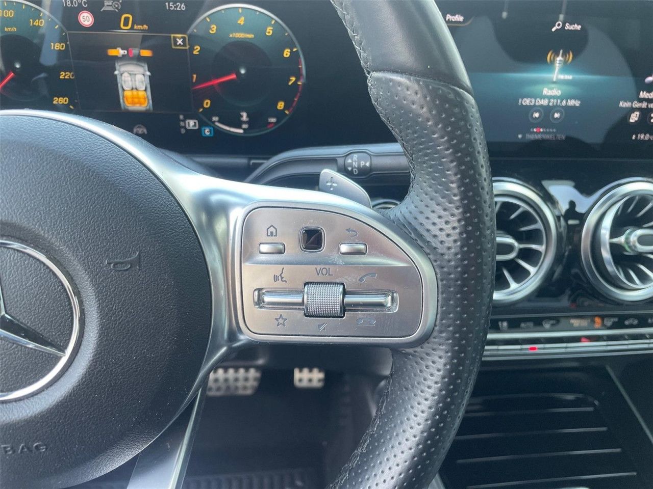 Fahrzeugbild 15 / 28