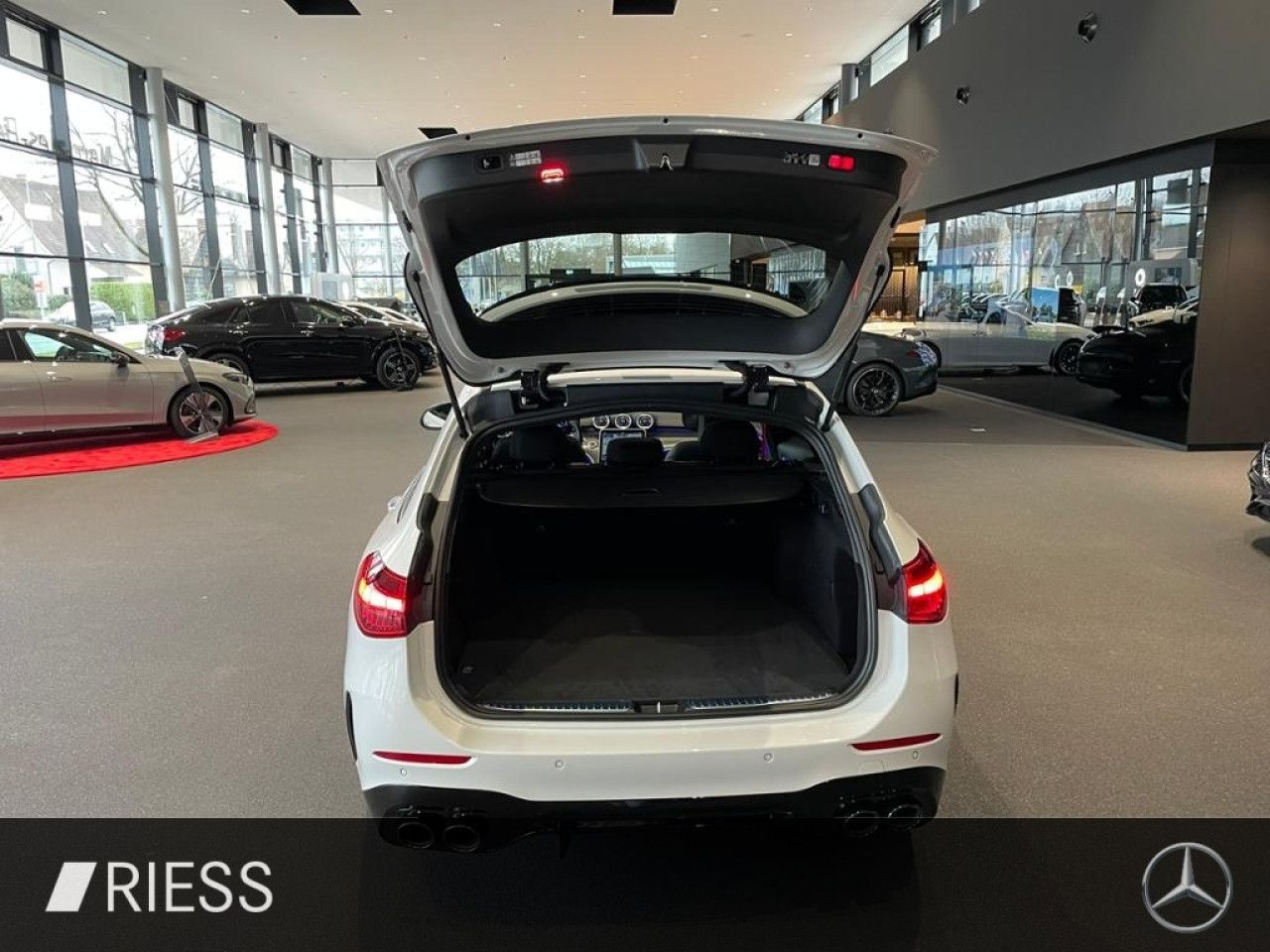 Mercedes-Benz C-Klasse – Bild 18