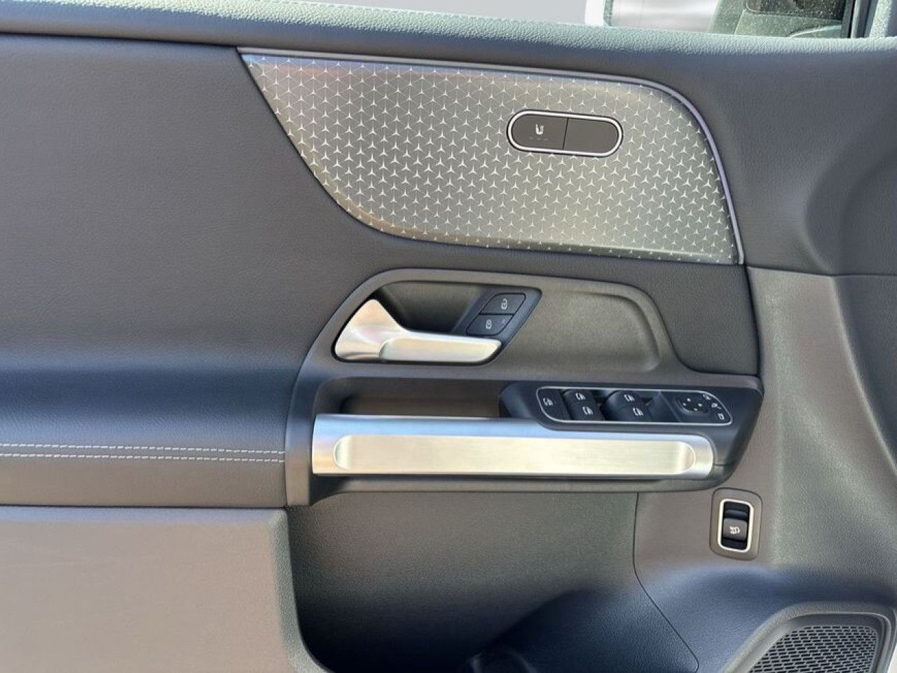 Mercedes-Benz GLB – Bild 20