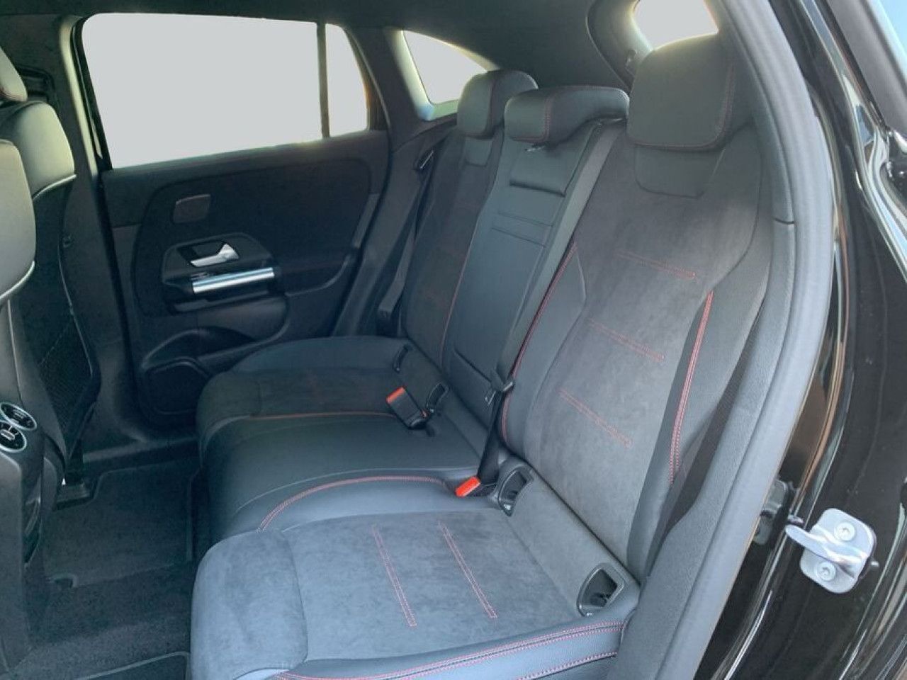 Mercedes-Benz EQA – Bild 12