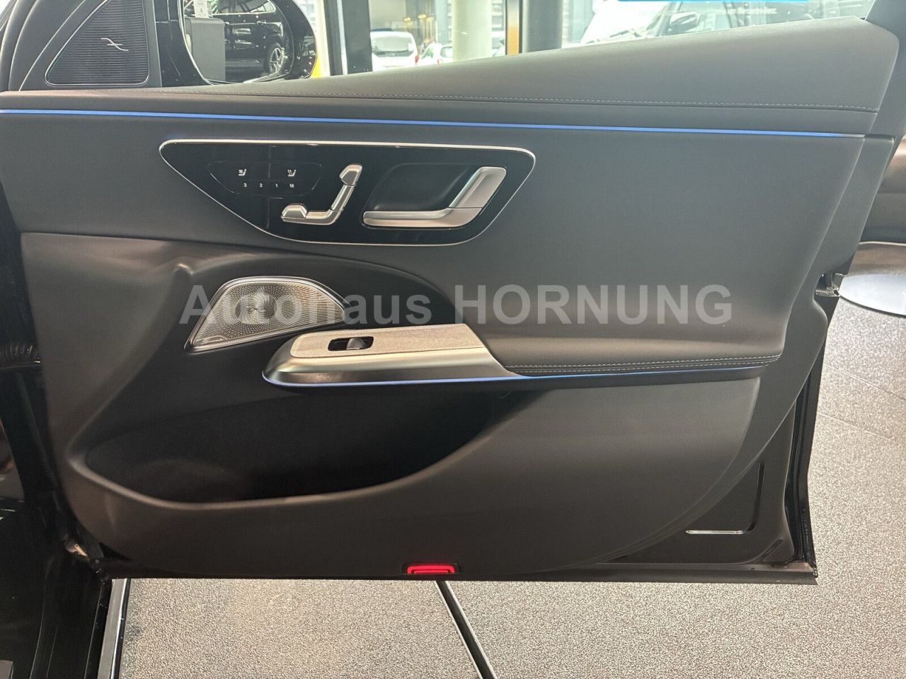 Mercedes-Benz E-Klasse – Bild 22