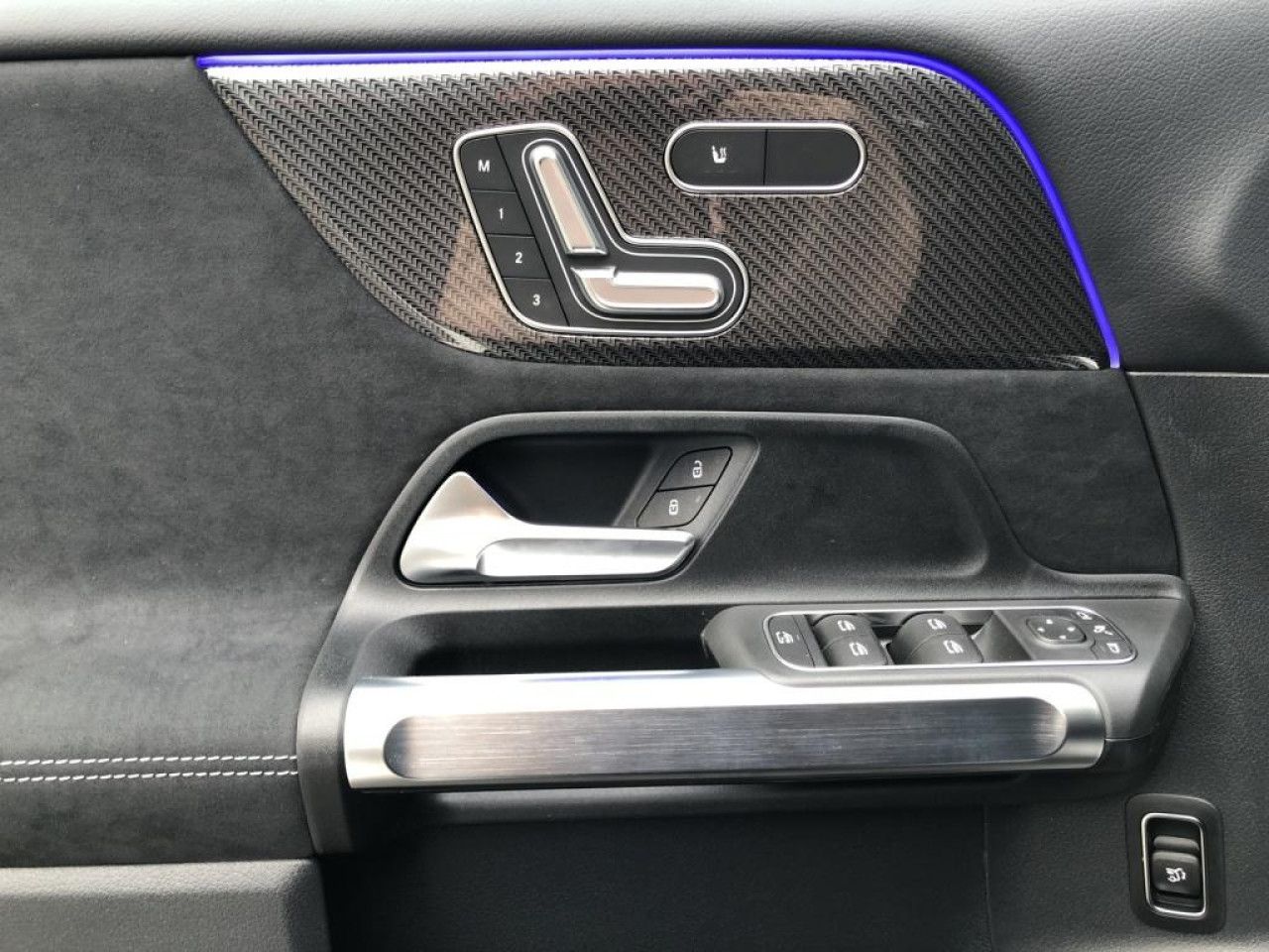 Mercedes-Benz GLB – Bild 15