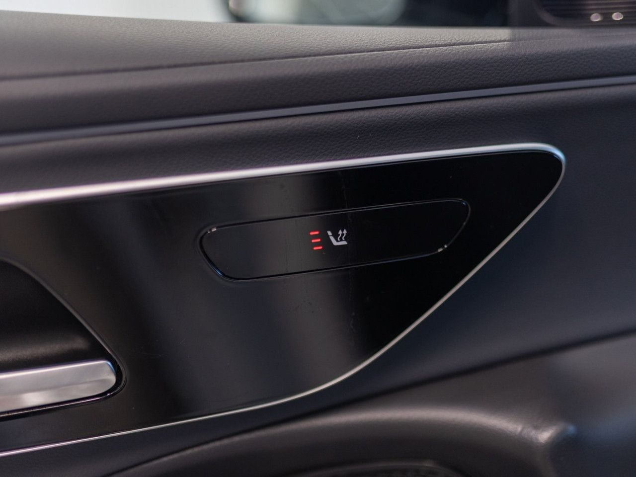 Mercedes-Benz E-Klasse – Bild 24