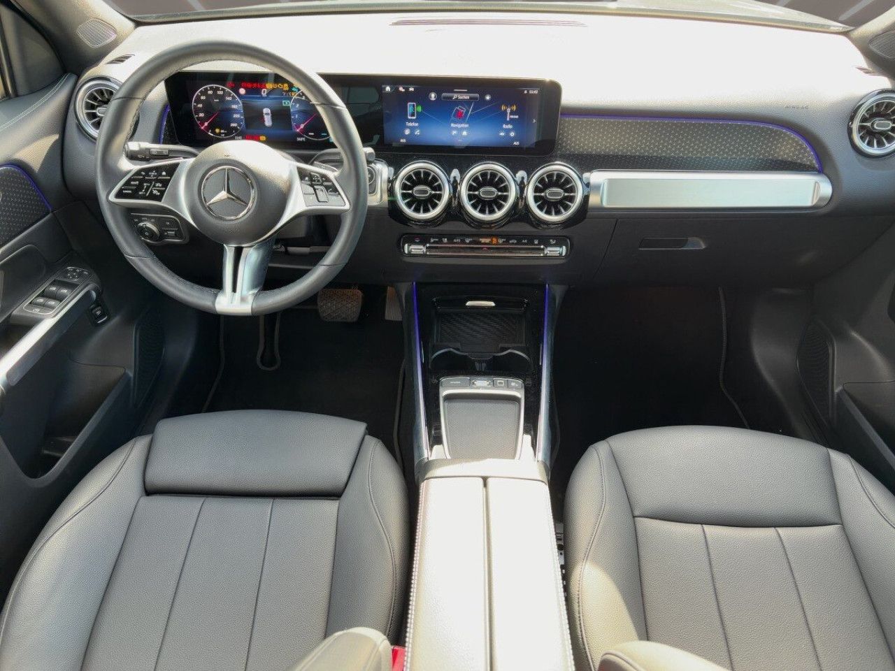 Mercedes-Benz GLB – Bild 8