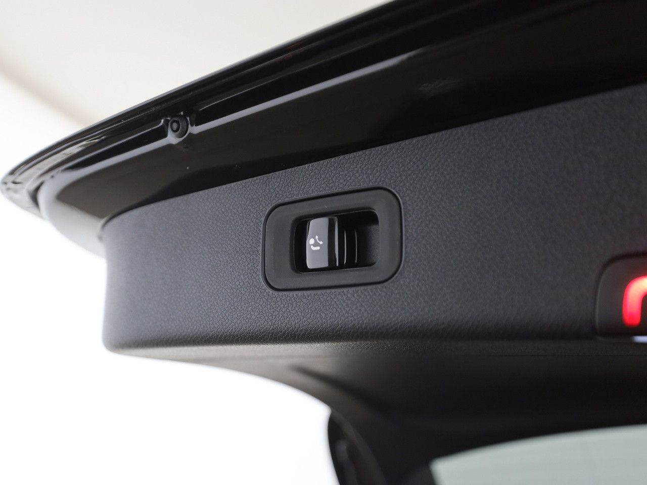 Mercedes-Benz E-Klasse – Bild 24