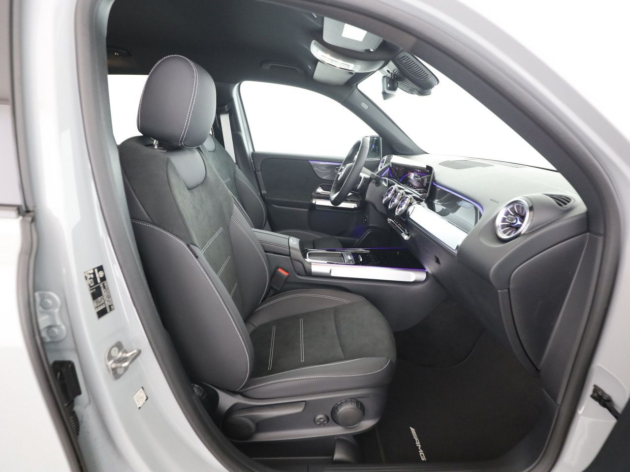 Mercedes-Benz GLB – Bild 8