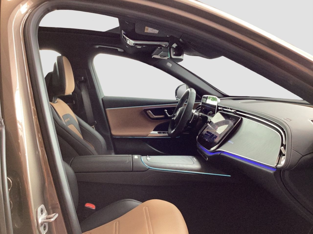Mercedes-Benz E-Klasse – Bild 11