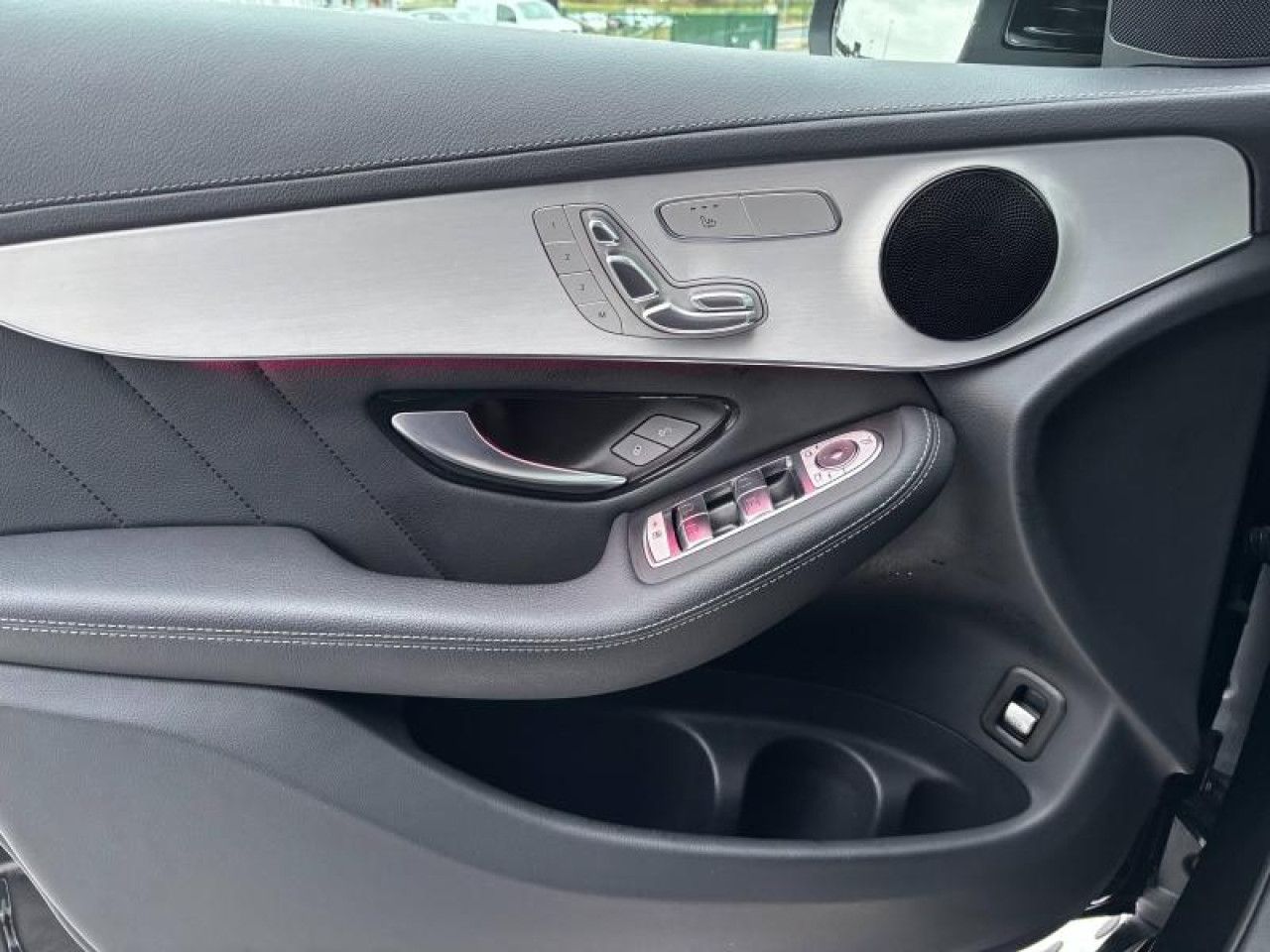 Photo du v&eacute;hicule 11 / 15