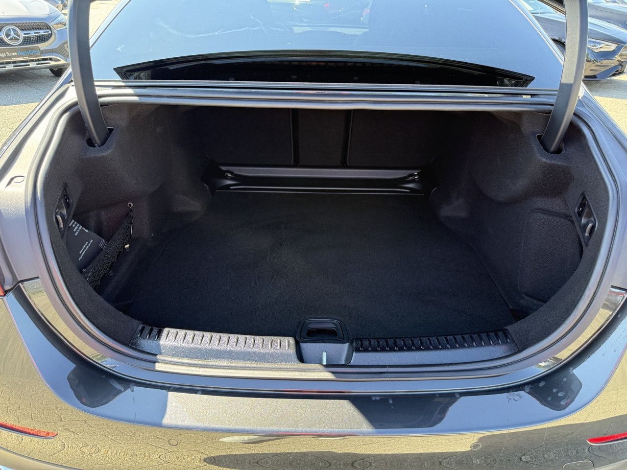 Mercedes-Benz E-Klasse – Bild 23