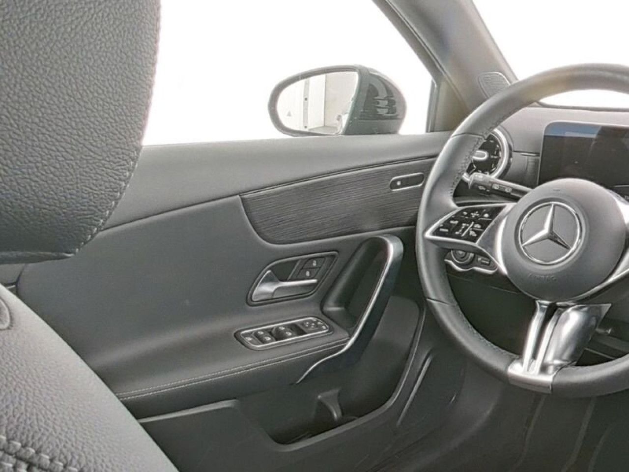 Mercedes-Benz A-Klasse – Bild 8