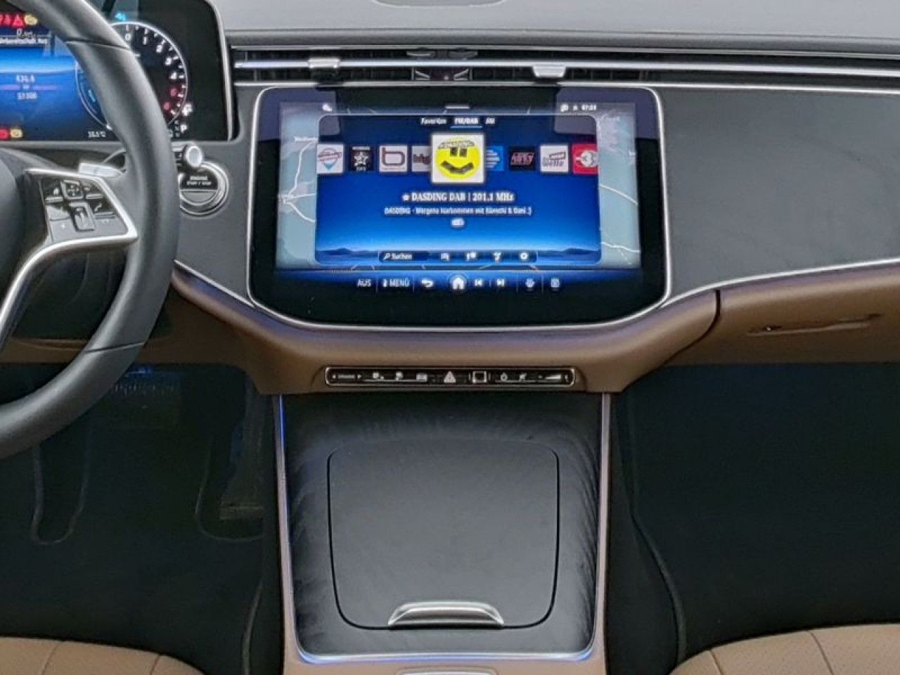 Mercedes-Benz E-Klasse – Bild 9