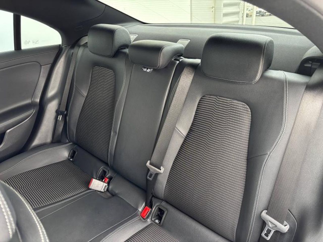 Photo du v&eacute;hicule 10 / 13