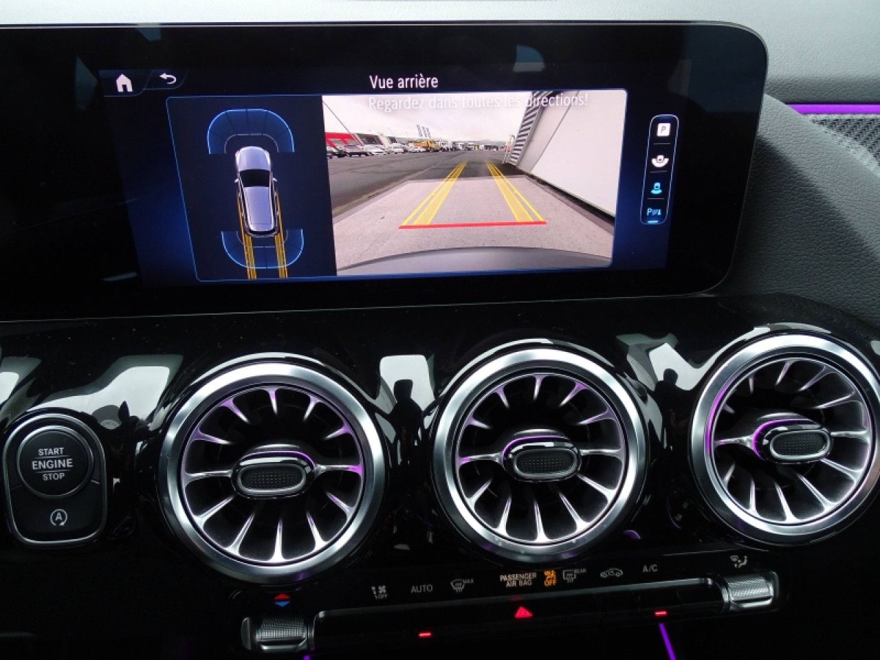 Photo du v&eacute;hicule 14 / 15