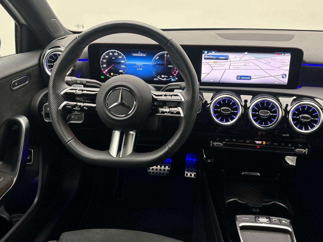 Mercedes-Benz A-Klasse – Bild 16