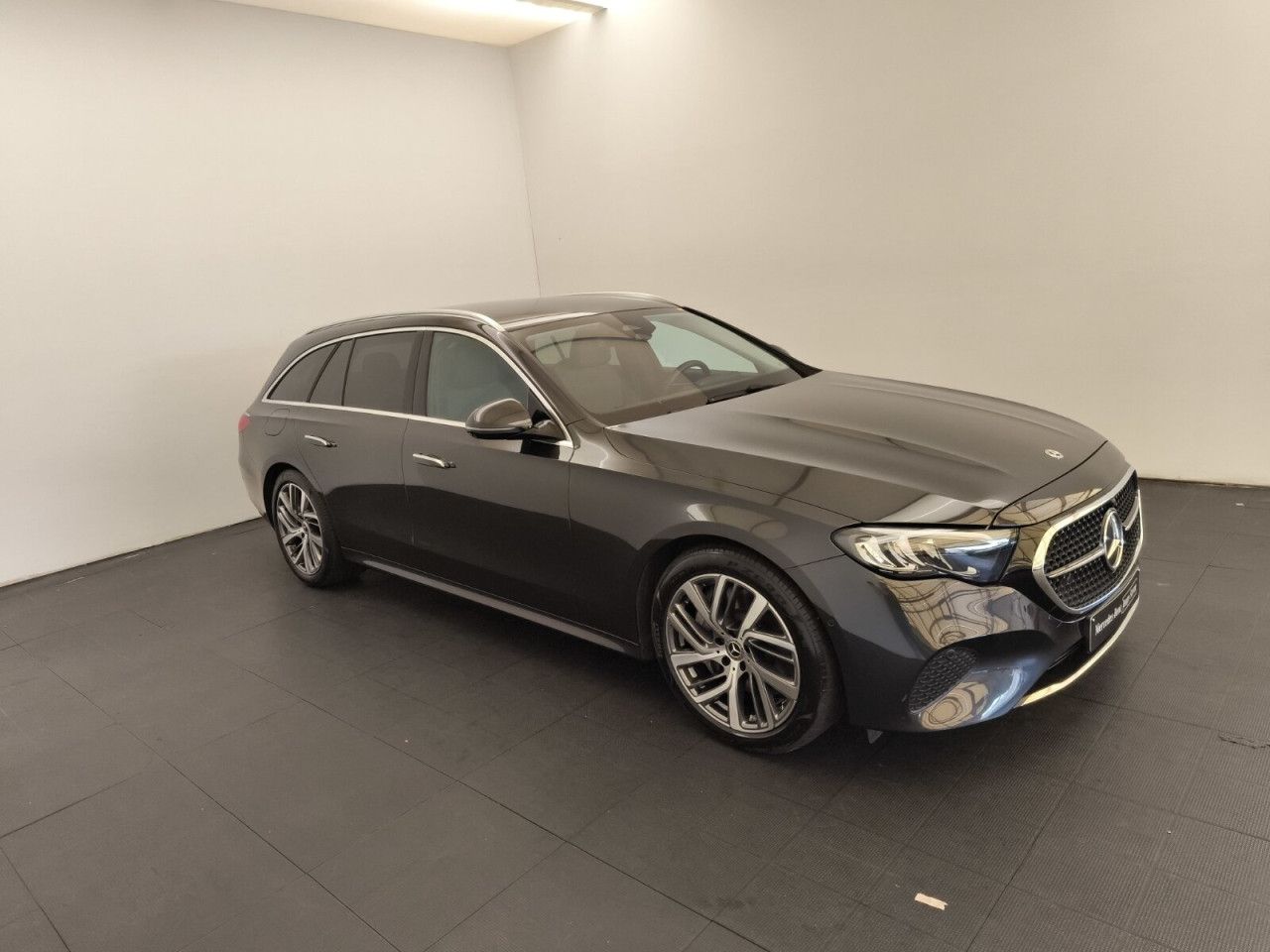 Mercedes-Benz E-Klasse – Bild 5
