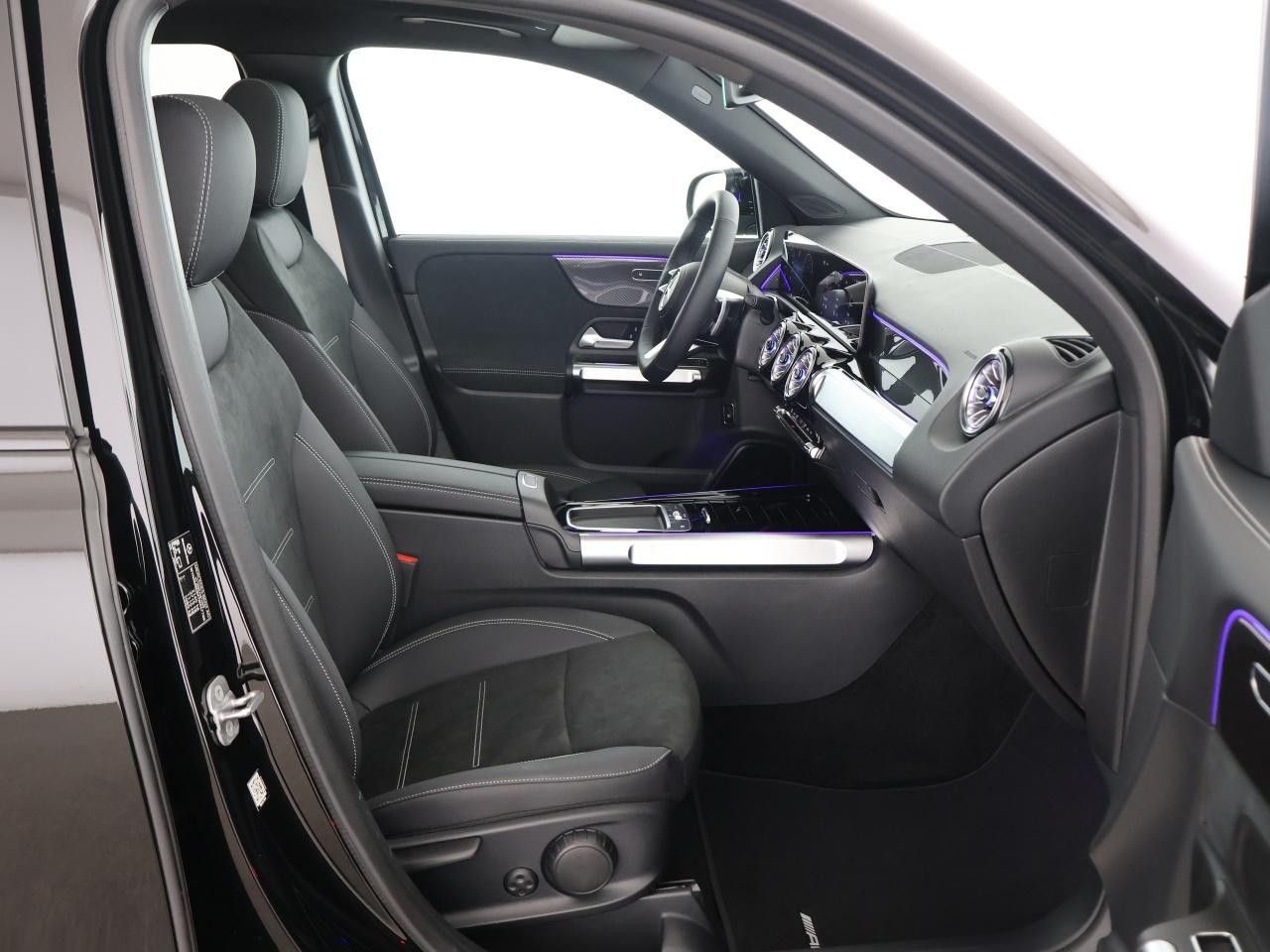 Mercedes-Benz GLB – Bild 9