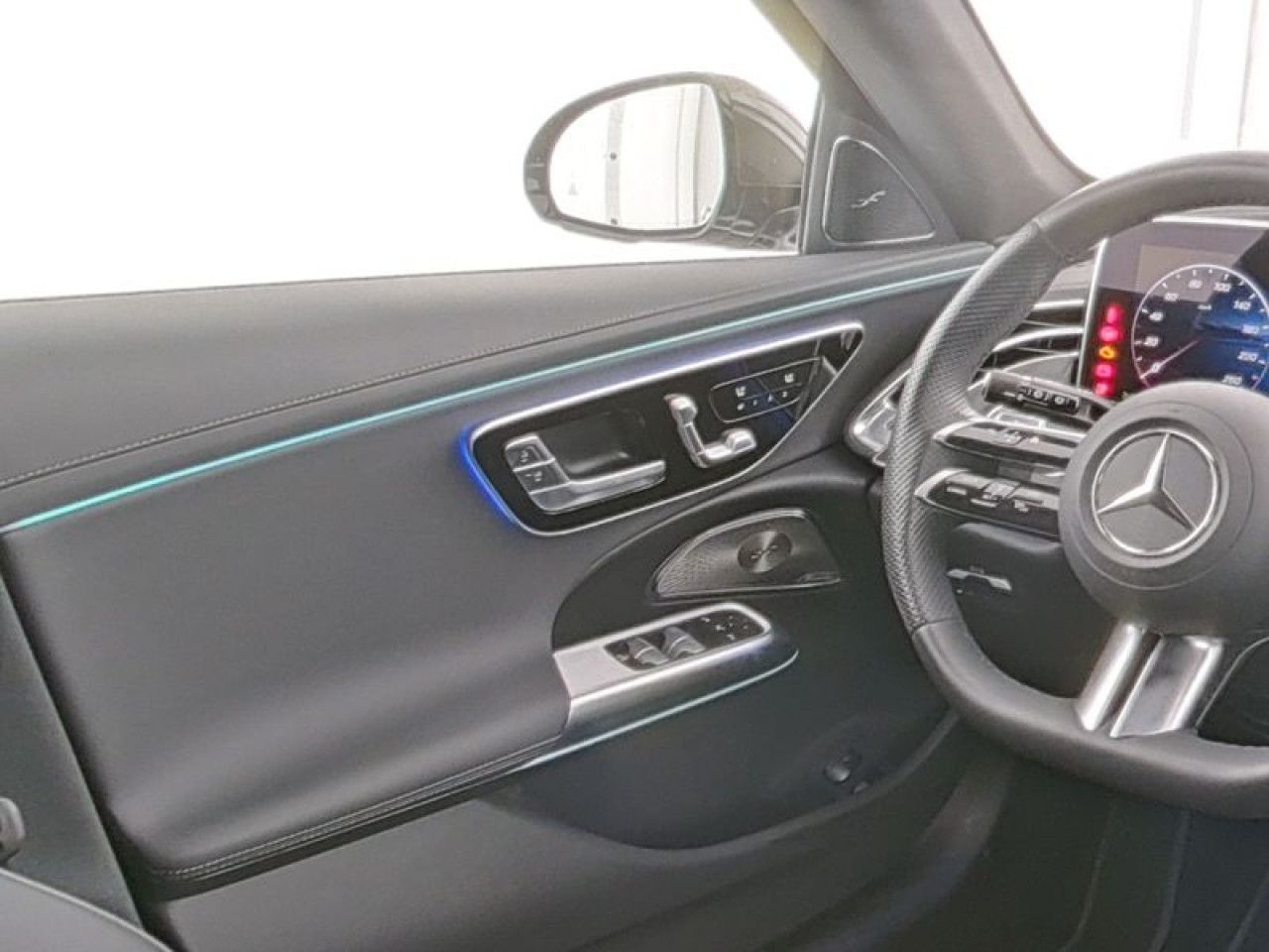 Mercedes-Benz E-Klasse – Bild 8