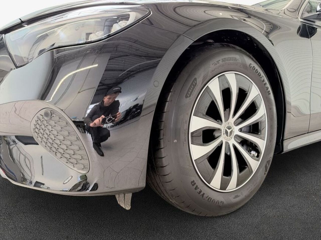 Mercedes-Benz E-Klasse – Bild 6