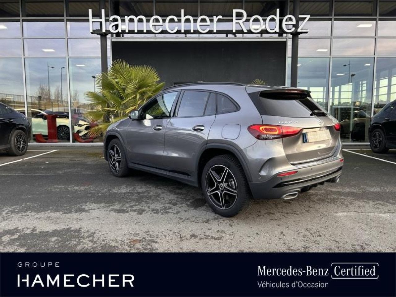 Photo du v&eacute;hicule 4 / 18